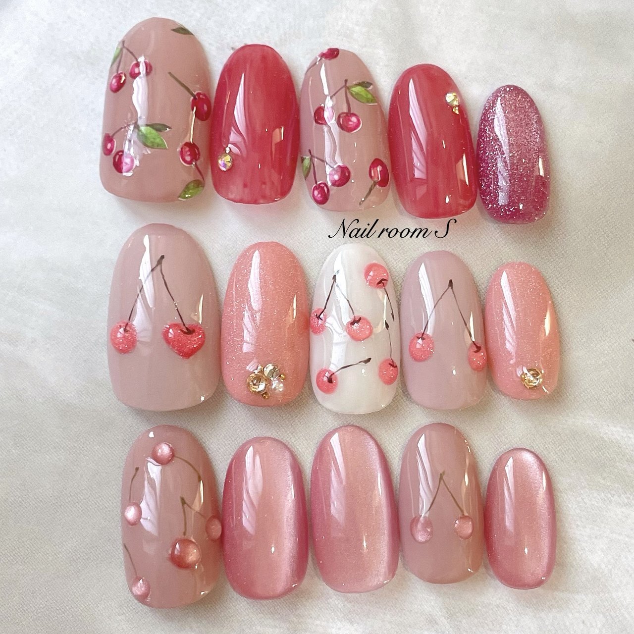 手が綺麗に見えるネイル/春/オフィス/ブライダル/ハンド - Nailroom__
