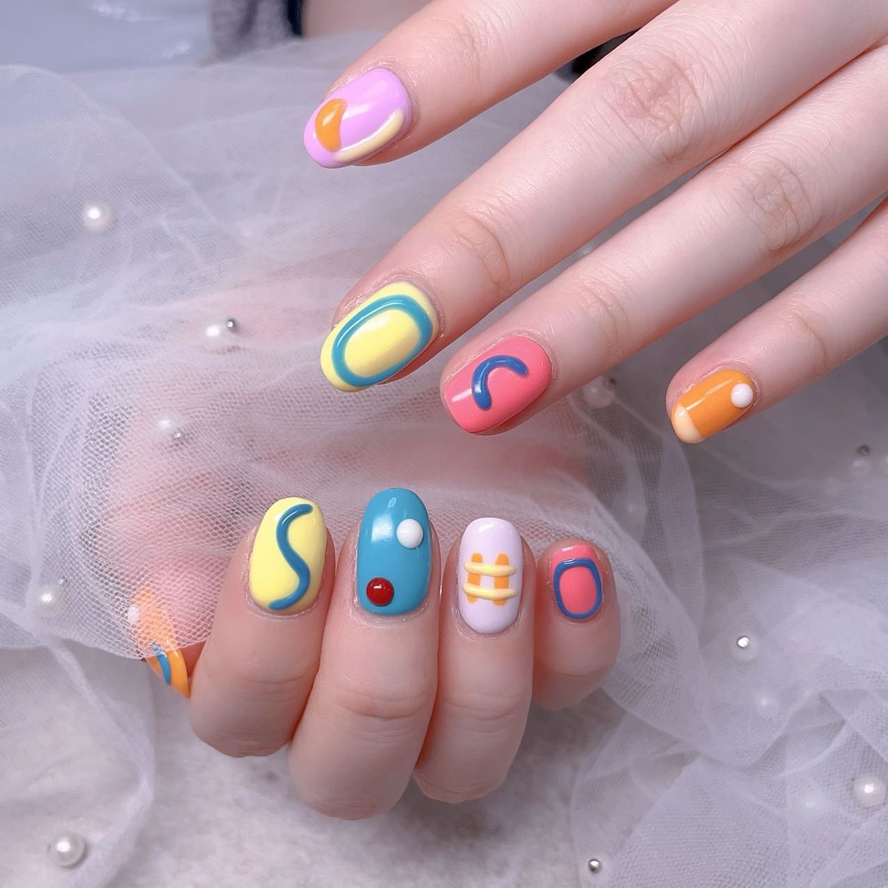 カラフル/ジェルネイル - 雪奈のネイルデザイン[No.8724154]｜ネイルブック