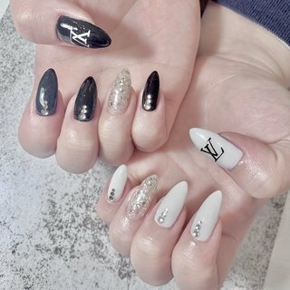 LOUIS VUITTON ネイルセット LOUIS VUITTON】スタイリッシュなネイルキット