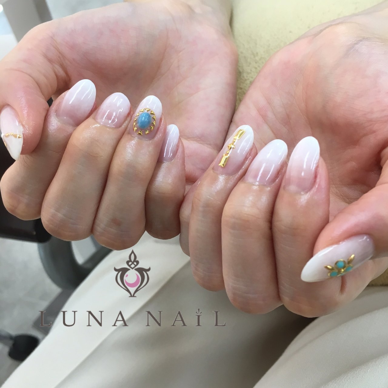 夏 海 リゾート ハンド グラデーション Luna Nail 133162のネイルデザイン No 2371875 ネイルブック
