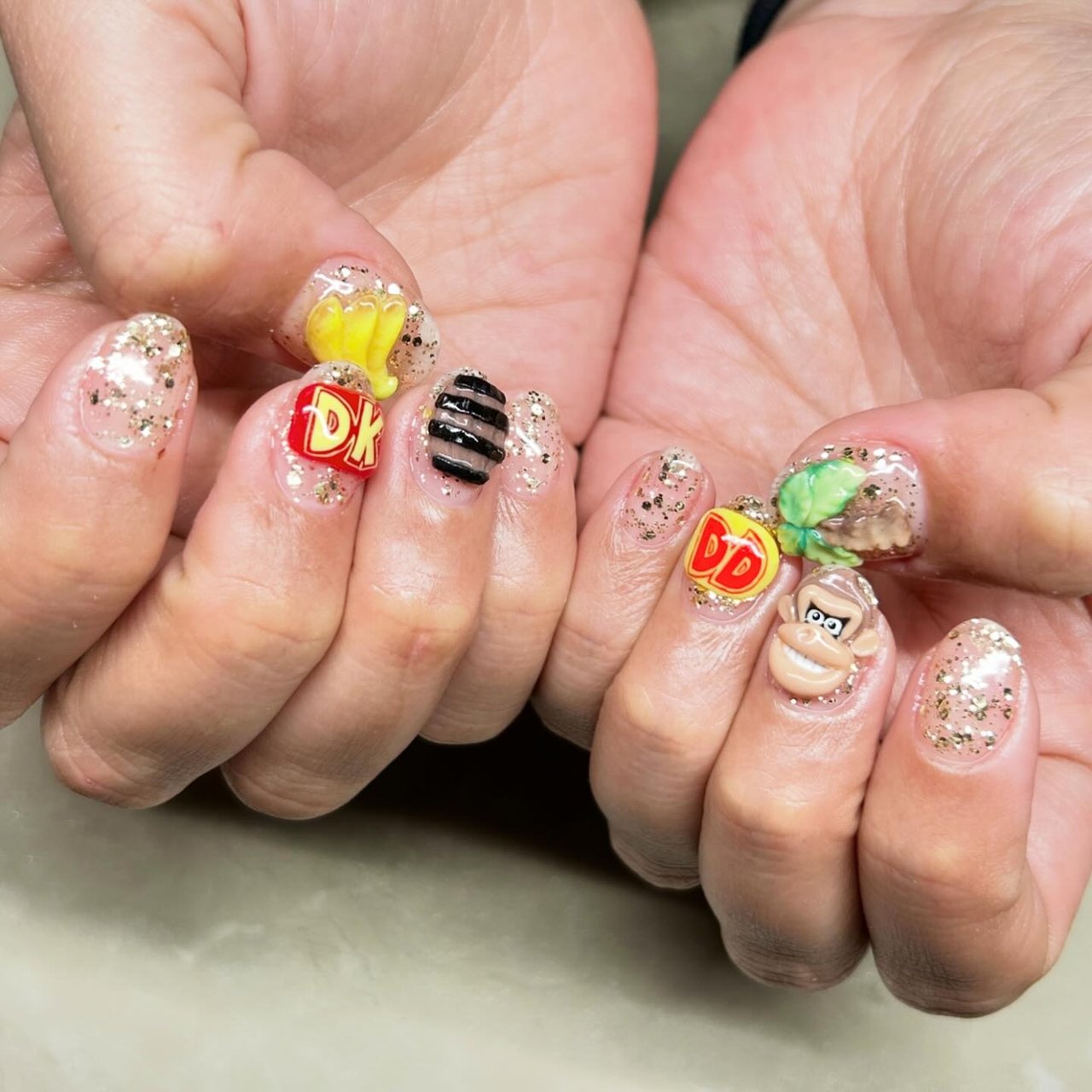 オールシーズン/ハンド/痛ネイル/3D/ミディアム - NICHI nail salon