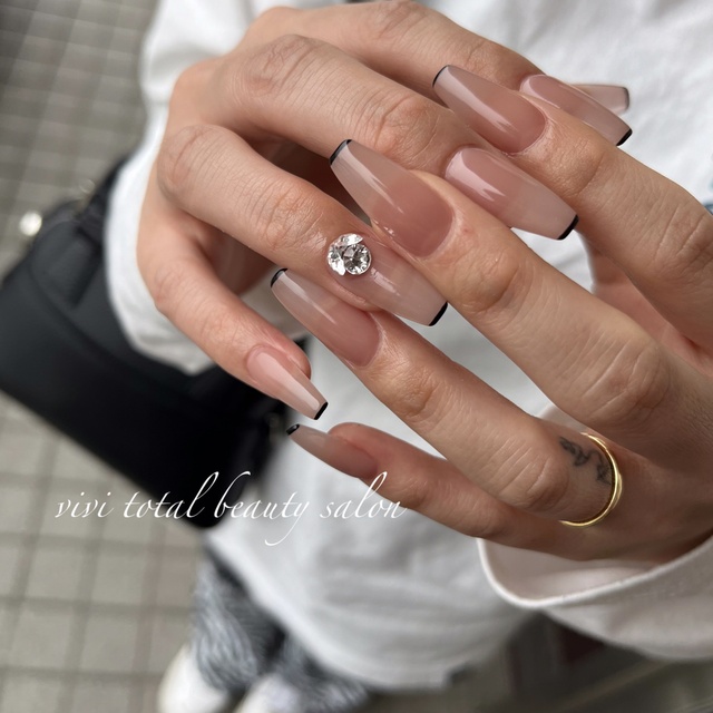 ViVi【ヴィヴィ】｜原田のネイルサロン｜ネイルブック