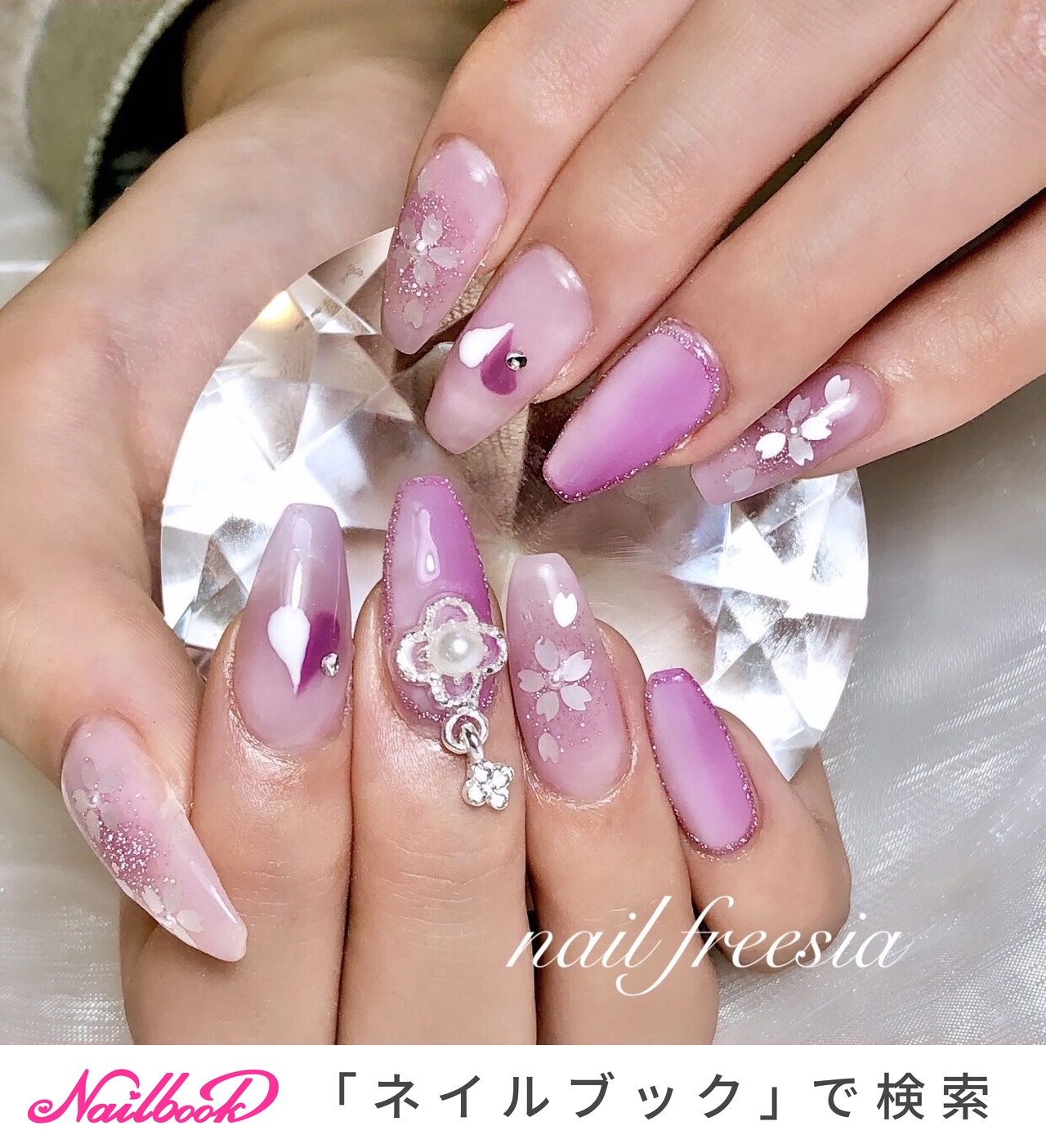 おすすめ順｜キラキラネイル(キラキラ)/#揺れるパーツのネイルデザイン  