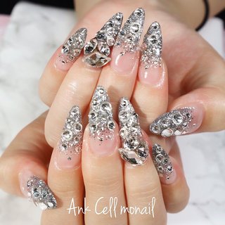 ストーングラデーション♡スカルプ
 施術時間 2h
.
.
#AnkCellmonail#アンクセルモナイル
#monail#もないる
#福井ネイル#福井ネイルサロン
#ケア#ジェル#スカルプ#フットジェル
#カメレオンジェル#カメレオンネイル
#ネイル#アートし放題#深爪矯正
#JAPAN#福井県#福井市
#ネイルデザイン#ネイルプラス
#nail#nails#gelnail#nailsalon#footnail
#maogel#maogel導入サロン#maogel導入サロン福井 #オールシーズン #パーティー #デート #ハンド #グラデーション #ビジュー #ロング #シルバー #スカルプチュア #お客様 #MONNAL& / yurika 前田百合香 #ネイルブック
