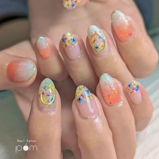 2024年】新着順｜シースルー/押し花/#nailbook_fan⁡のネイルデザイン｜ネイルブック