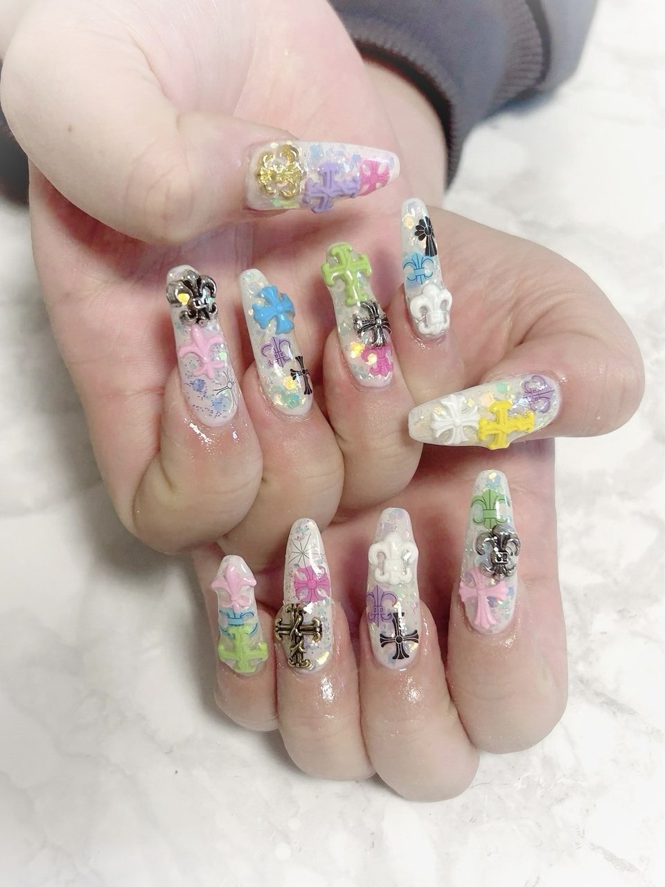 春/オールシーズン/ハンド/ラメ/痛ネイル - 奈々のネイルデザイン[No