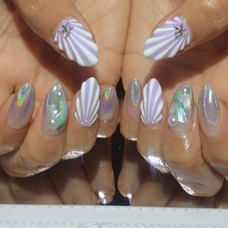 22年 新着順 夏 ホワイトバージョンのネイルデザイン ネイルブック