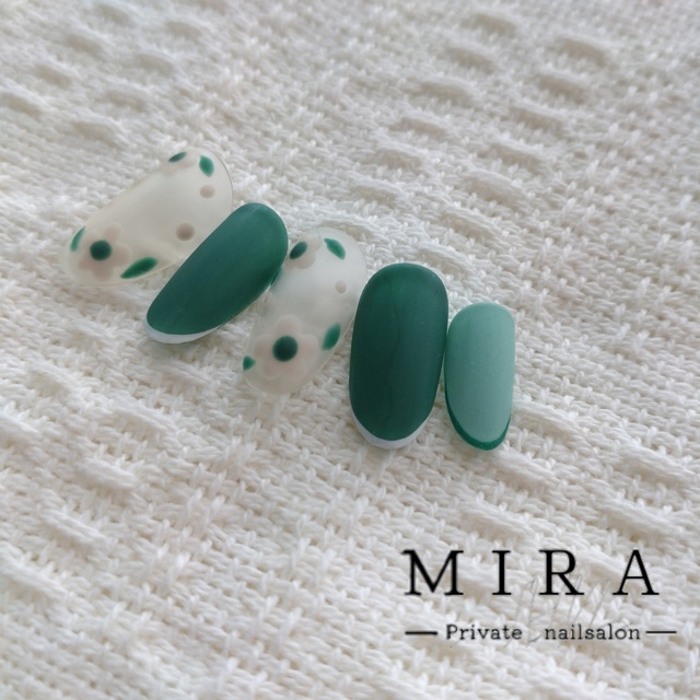 SALON - mira専有 ミラ 渋谷(Eyebrow salon Mira)｜ホットペッパービューティー