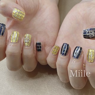 #お客様ネイル #キンプリネイル #ライブ #ミラーボールネイル #群馬県ネイルサロン #高崎市 #オールシーズン #ライブ #パーティー #ハンド #ホイル #オーロラフィルム #キラキラ #ショート #スクエア #イエロー #ネイビー #シルバー #ジェルネイル #お客様 #private nailsalon Miile #ネイルブック