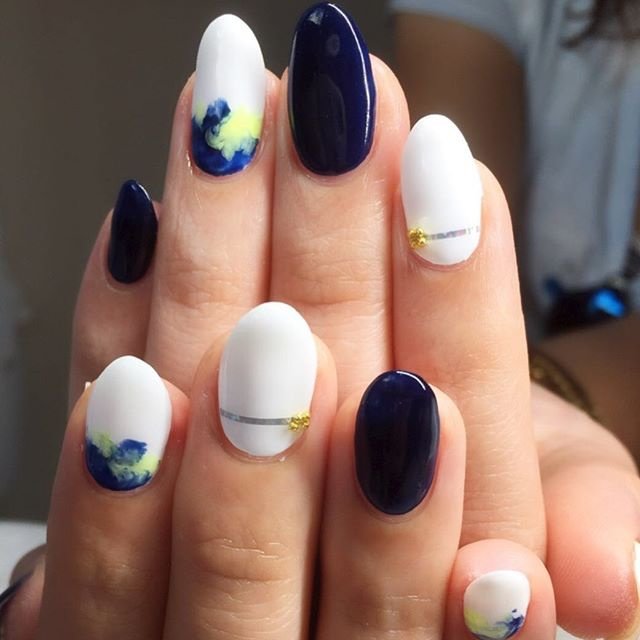 ハンド ワンカラー マーブル ロング ホワイト K Wakiのネイルデザイン No ネイルブック