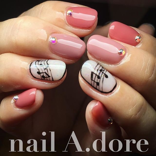 オールシーズン ライブ パーティー デート ハンド Nail A Doreのネイルデザイン No ネイルブック