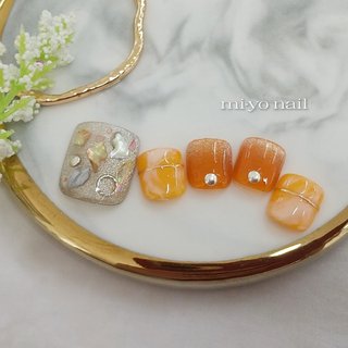 オレンジ/#シェル埋め尽くしのネイルデザイン｜ネイルブック 