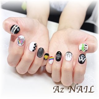 痛ネイル/モノトーン/カラフルのネイルデザイン｜ネイルブック 