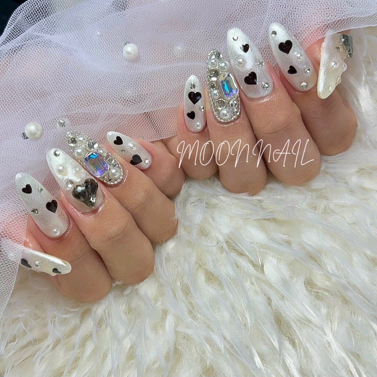 ハート/キラキラ/ワンホン/韓国/ホワイト - MOON.NAILのネイルデザイン  