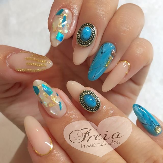 Freia 豊川のネイルサロン ネイルブック