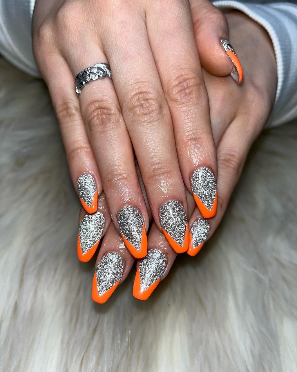 オレンジ/シルバー/ネオンカラー - Sharkのネイルデザイン[No.8820361  