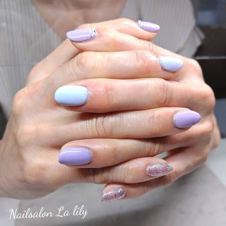 店内サンプルよりお選び頂きましたぁ💕 
寒色系のネイル、お肌馴染みもよく
とてもお似合いですねぇ

人差しのオーロラストーンが上品です✨

いつもご来店くださいまして
誠にありがとうございますm(__)m❤️

＊＊＊＊＊＊＊＊＊＊＊＊＊＊＊＊＊＊＊＊＊

⭐ご新規のお客様オフ代無料⭐

#ご予約はネイルブックから
#お電話でもお待ちしております 
#プライベートネイルサロン 
#隠れ家風ネイルサロン
#ネイルサロン郡山市富久山町

＊＊＊＊＊＊＊＊＊＊＊＊＊＊＊＊＊＊＊＊＊

💎完全予約制サロンです💎

当日ご予約希望の方は
お電話ですとスムーズです🍀
TEL 070-4109-2396

＊＊＊＊＊＊＊＊＊＊＊＊＊＊＊＊＊＊＊＊＊

⭐営業時間外（9:30〜20:00）の
　　　　　　　　メッセージの返信には対応しておりません

⭐時間外営業については、追加料金にて応相談

＊＊＊＊＊＊＊＊＊＊＊＊＊＊＊＊＊＊＊＊＊

📌月曜定休日(その他)

📌営業時間 平日9:30~18:15(最終入店)~20時

 日曜9:30~16:00（最終入店）~18:00

＊＊＊＊＊＊＊＊＊＊＊＊＊＊＊＊＊＊＊＊＊

💳️カード支払いOK
VISA. mastercard. DlSC○VER.
AMERICAN EXPRESS. JCB.
Diners Club.

＊＊＊＊＊＊＊＊＊＊＊＊＊＊＊＊＊＊＊＊＊

#ネイルブック掲載店
#ネイルデザイン
#寒色系ネイル 
#寒色系ネイルデザイン 
#上品ワンカラーネイル 
#オフィスネイル
#オフィスネイルデザイン
#上品カラーネイル
#ニュアンスネイル
#親指可愛いネイル
#親指可愛いネイルデザイン
#大人上品なネイル 
#大人上品ネイルデザイン 
#大人上品なネイルが得意です 
#大人可愛いネイル
#大人可愛いネイルデザイン
#nail #nailbook_fan
#nailart #梅雨 #ライブ #デート #女子会 #ハンド #ビジュー #ワンカラー #ニュアンス #キラキラ #ミディアム #オーバル #水色 #パープル #シルバー #ジェルネイル #お客様 #Lilly #ネイルブック