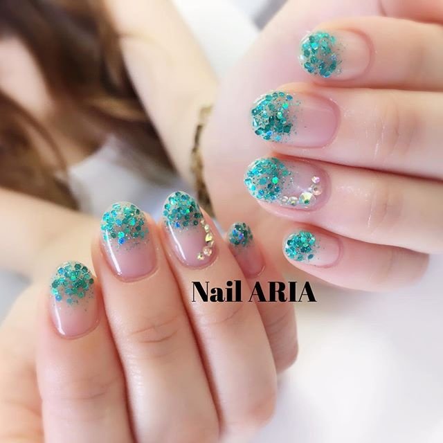 夏 オールシーズン 旅行 海 ハンド Ayaka Nailariaのネイルデザイン No ネイルブック