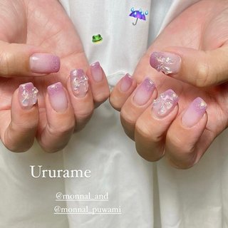 うるつやラメ🥺💜 
ご来店ありがとうございます💐

.
▶︎ MIHO▶︎ @monnal_puwami
.
.
━━━━━━━━━━━━━━━━━━━━
ジェル・スカルプメニュー
次回予約で次回使える割引チケットプレゼント🎫
━━━━━━━━━━━━━━━━━━━━

ご予約はこちら↓

LINE ID @vnd4371h
ホットペッパー・ネイルブック・ネイリー・DMからも受け付けております💌

 MONNAL& モナールアンド 
営業時間 9:30～18:00 (Lo.16:30) 
定休日 不定休

https://kb-monail.shopinfo.jp/

住所　福井市大町10-2-2 
ショッピングシティベル近く🔔
.
TEL 0776-63-6268
━━━━━━━━━━━━━━━━━━━━
.
#MONNAL&#モナールアンド
#monail#もないる
#福井ネイル#福井ネイルサロン #福井市ネイル 
#ケア#ジェル#スカルプ#フットジェル
#ネイル#アートし放題
#パーフェクトフィルイン福井
#ベース一層残し福井#フィルイン福井
#maogel導入サロン福井 #梅雨 #梅雨ネイル #ラメグラデーション#6月ネイル #手が綺麗に見えるネイル #オールシーズン #梅雨 #推し活 #ハンド #グラデーション #ホログラム #リボン #大人 #ちゅるん #ミディアム #スクエア #ブルー #パープル #ジェルネイル #お客様 #みほ #ネイルブック