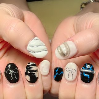 #アートし放題 #所沢ネイルサロン 
#ニュアンスネイル
#お持込みデザイン 
#個性的ネイル
#リングネイル #春 #夏 #旅行 #女子会 #ハンド #3D #リボン #アイシング #大人 #個性派 #ミディアム #オーバル #ホワイト #ブルー #ブラック #ジェルネイル #お客様 #REVE #ネイルブック
