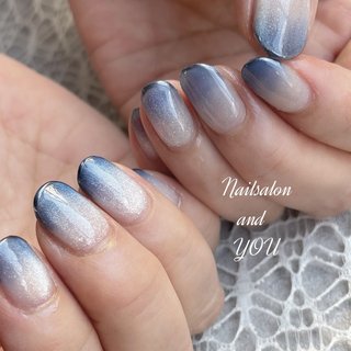 マグネットの上からブルーのグラデーション そして先端もブルーのミラーでフレンチ💙
クールな大人っぽさ🩵
#夏ネイル#オフィスネイル#ブルーネイル#涼しげネイル #梅雨ネイル#ミラーフレンチ #夏 #オールシーズン #梅雨 #オフィス #フレンチ #グラデーション #マグネット #ミラー #ブルー #ネイビー #シルバー #お客様 #第6回 KISS NEW YORK ネイルデザインコンテスト #andyounailsalon #ネイルブック