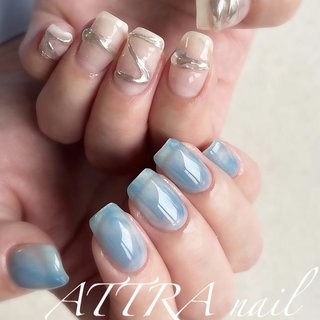 ✴︎ 
左右ちぐはぐ💜💙🩵
梅雨ぽく☔️♡
流行りのクリアにシルバーデザイン

#梅雨ネイル 
#初夏ネイル 
#夏ネイル 
#シルバーネイル 
#シルバーアクセサリーネイル
#リングネイル 
#もやもやネイル 
#ちぐはぐネイル 
#タイダイネイル 
#クリアネイル 

#attranail
#アトラネイル 
#倉敷ネイル 
#倉敷ネイルサロン 
#ネイル倉敷
#ネイルサロン倉敷
#大人ネイル
#上品ネイル
#大人かわいいネイル #夏 #梅雨 #ハンド #タイダイ #ニュアンス #大人 #リング #個性派 #ショート #スクエア #クリア #水色 #シルバー #ジェルネイル #お客様 #Naomi #ネイルブック