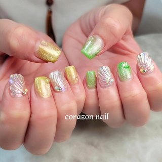 お客様ネイル💅 【選べるデザインコース】
よりセレクト✨

🧜‍♀️☆マーメイドネイル☆

新色ネオンカラーマグ使用🎵

#選べるデザインコース
#オーロラネイル #グラデーションネイル#マーメイドネイル
#春ネイル#夏ネイル#マグネットネイル#ネオンカラーネイル
#プライベートネイルサロン #corazonnail105 #コラソンネイル
#武蔵浦和ネイルサロン
#定額ネイル #春 #夏 #リゾート #女子会 #ハンド #グラデーション #マーメイド #マグネット #オーロラ #ミディアム #スクエア #イエロー #グリーン #ネオンカラー #ジェルネイル #お客様 #武蔵浦和　corazon nail #ネイルブック
