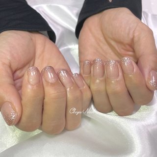 ▫️ワンカラー ➕オプションラメ ⁡
・ご新規様 ¥10,000 (2,000円相当のオイルプレゼント🎁)
⁡
・2回目以降 ¥9,000 (オイルおかわり無料✨)
⁡
当店は自爪育成サロンです❣️
可愛いデザインを楽しみながら縦長の美しいお爪へと導きます💅
⁡
自爪風仕上げなどもございますのでお仕事上ネイルができない方もこっそり育成できます🙆‍♀️
⁡
カウンセリングのみでも大丈夫です🌟
⁡
お気軽にご相談下さい🧸
・
・
・
🤍お爪が薄い、割れやすい方
🤍噛み癖、むしり癖で深爪になっている方
🤍お爪の形が気になる方
🤍お爪がボコボコ生えてくる方
🤍ネイルのもちが悪い方
🤍お爪のピンクの部分を伸ばして綺麗な縦長のお爪にしたい方
🤍お仕事上ネイルができないのでバレずに自爪育成がしたい方
🤍お爪を痛めずにジェルネイルを楽しみたい方
🤍ネイルサロンに行ったことがなくて不安な方
・
・
⁡
Chiyu Nail
⁡
〒604-8226 
京都府京都市中京区西錦小路町２５５
poika四条烏丸 4B
⁡
営業時間
 11:00~21:00
(最終受付19時)
⁡
LINE ID @298vszvj
(検索はアットマークから)
⁡
#ChiyuNail #京都 #烏丸 #京都烏丸 #四条烏丸 #ネイルサロン #ジェルネイルサロン #ジェルネイル #自爪育成 #深爪緩和 #深爪矯正 #バレないネイル #自爪風仕上げ #自爪風カラー #マット仕上げ #血色カラー #ナチュラルネイル #ナチュラルカラー #職場OK #オフィスネイル #シンプルネイル #キラキラ #大人可愛いネイル #癒しネイル #美爪クリエイター #肌なじみカラー
⁡ #手が綺麗に見えるネイル #ハンド #オーロラ #キラキラ #韓国 #ショート #クリア #ピンク #ジェルネイル #お客様 #Hanae #ネイルブック