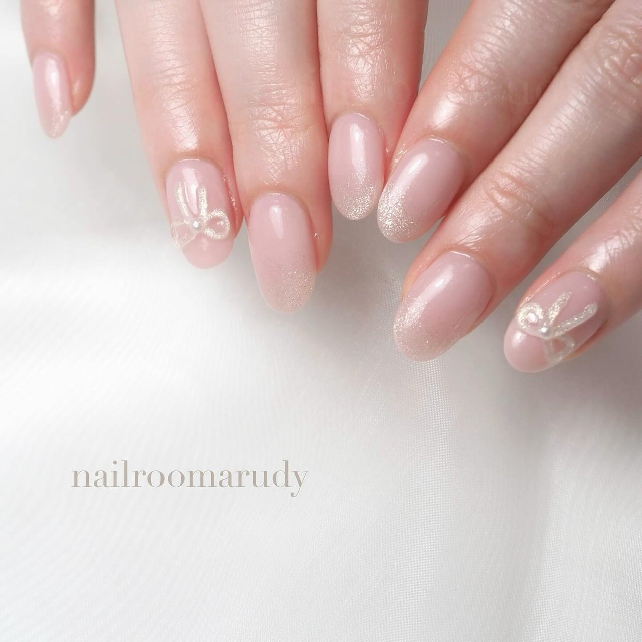 シンプル/マグネット/リボン/ぷっくり/ピンク - nailroomarudyのネイル 