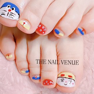  #夏 #オールシーズン #フット #痛ネイル #ショート #スクエア #ビビッド #ジェルネイル #お客様 #The Nail Venue #ネイルブック