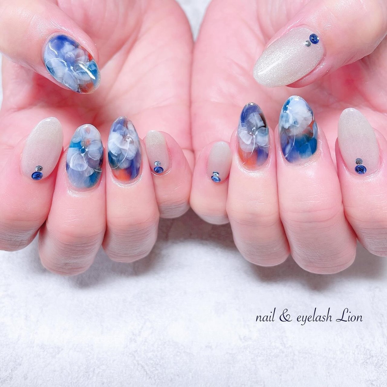 夏/ハンド/フラワー/ニュアンス/マグネット - lionnail_yoshinoの 