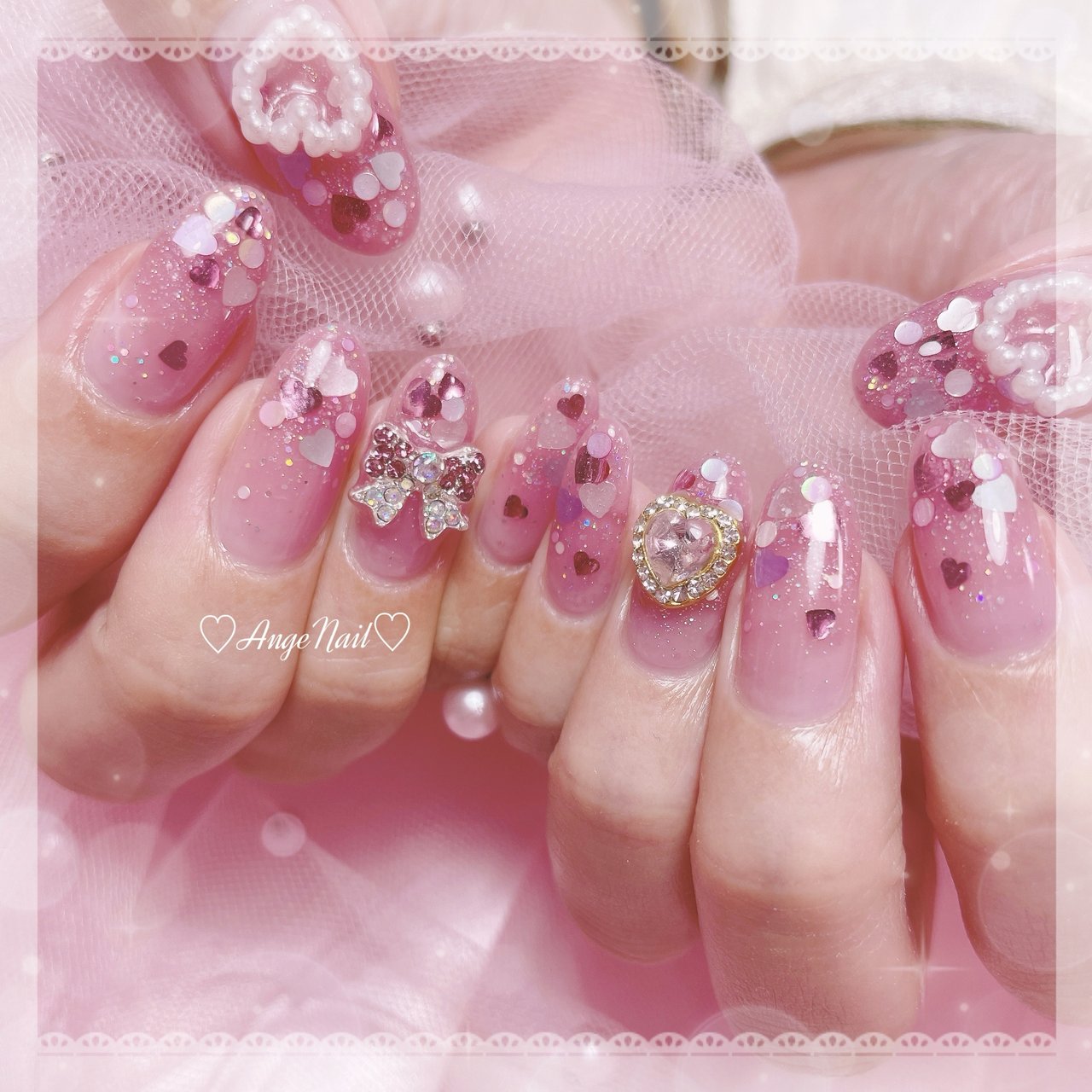 ハンド/キラキラ/ピンク - AngeNailのネイルデザイン[No.8883405