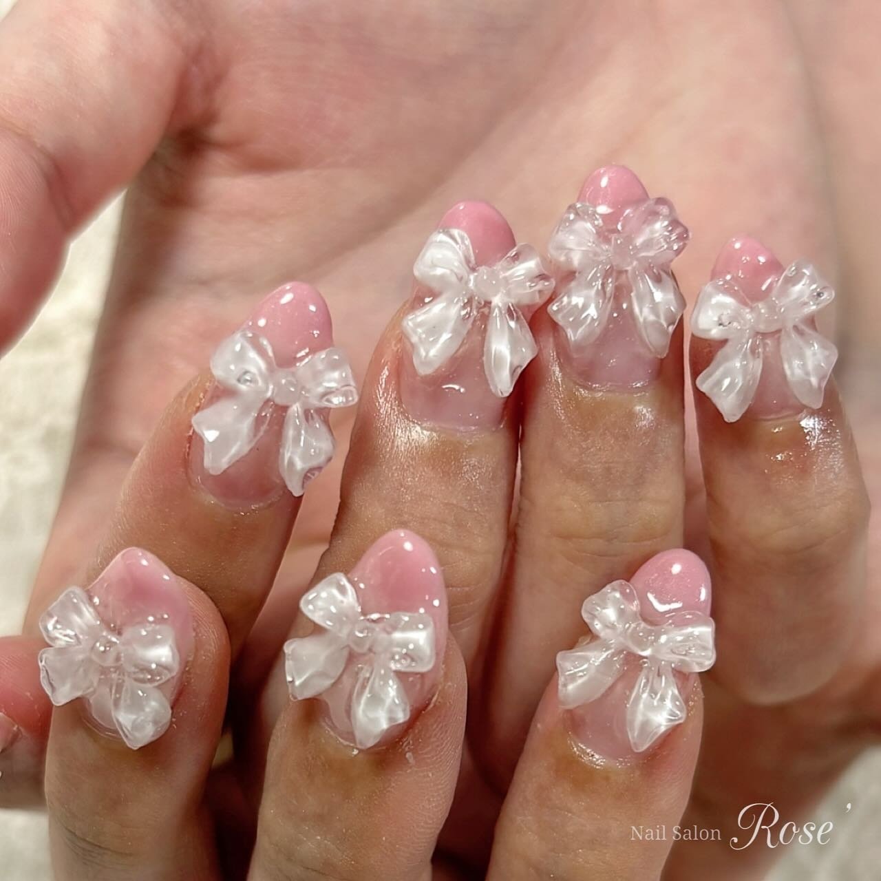 フレンチ/リボン/キラキラ/韓国/ピンク - Nail Salon Rose'のネイル
