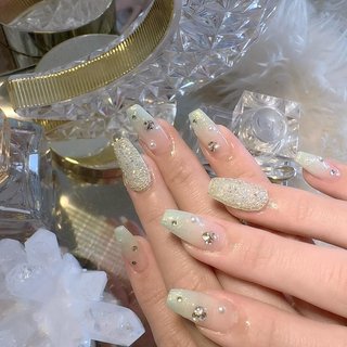 ネイルチップ ワンホン チェーン ビジュー ネイルチップ キラキラ