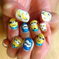 セルフネイル ミニオンのネイルデザイン ネイルブック