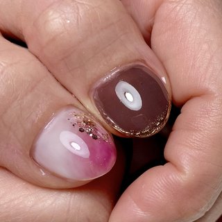 プラムカラーピンクマグネットニュアンスネイルチップ