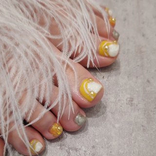 Yellow　nuance　Nail💛 
•••┈┈┈┈••✦••┈┈┈┈•••

Private　Nail　Salon
Rain Drops

open　月～金　9時～17時

•••┈┈┈┈••✦••┈┈┈┈••
🪐ご予約はネイルブックまたはDM
 からお願いします

🌍️ご予約完了後にご住所を
お知らせします

🌜️お客様用駐車場1台分ございます

🌞土日のどちらがで1名様のみ承ることができますのでご相談ください

🌠祝日は完全にお休みになります

•••┈┈┈┈••✦••┈┈┈┈••
#マグネットネイル
#マグネット
#マグネットフレンチ
#フラッシュネイル
#夏ネイル
#春ネイル
#個性派ネイル
#ニュアンスネイル
#グリーンネイル
#グラデーションネイル
#グリーンネイル
#フレンチネイル
#ブルーネイル
#グリーンネイル
#イエローネイル
#オレンジネイル

•••┈┈┈┈•••┈┈┈┈••• #春 #夏 #梅雨 #リゾート #フット #ニュアンス #ミラー #オーロラフィルム #個性派 #イエロー #シルバー #ジェルネイル #お客様 #Ishimaru Ua #ネイルブック