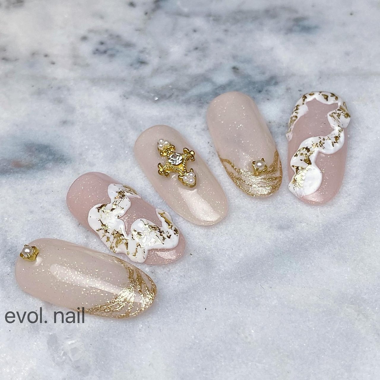 春/オールシーズン/パーティー/女子会/ハンド - evol._nailのネイル