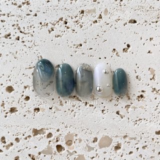 #夏ネイル2024 #マグネットネイル #ブルーネイル#ニュアンスネイル#くすみブルー #夏 #梅雨 #七夕 #海 #ハンド #シースルー #ニュアンス #マグネット #ギャラクシー #シアー #ブルー #ネイビー #シルバー #ジェルネイル #ネイルチップ #Hermy nail #ネイルブック