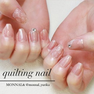. 【course】#ジェルシンプルデザインコース
【menu】#キルティングネイル
【forme】#バレリーナネイル
【staff】YURIKA @monnal_yurika
.
ご来店ありがとうございます☺︎
.
.
.
━━━━━━━━━━━━━━━━━━━━
▫️爪にコンプレックスがある
▫️ネイルの持ちが悪い
▫️爪を丈夫に保ちたい
トラブル爪にも対応できるネイルサロン🐚
━━━━━━━━━━━━━━━━━━━━
ご予約はこちら↓

LINE ID @vnd4371h
DM又はホットペッパーでも受け付けております💌

 MONNAL& モナールアンド 
営業時間 9:30～18:00 (Lo.16:30) 
定休日 不定休

https://kb-monail.shopinfo.jp/

住所　福井市大町10-2-2 
ショッピングシティベル近く🔔
.
TEL 0776-63-6268
━━━━━━━━━━━━━━━━━━━━
.
#MONNAL&#モナールアンド
#monail#もないる
#福井ネイル#福井ネイルサロン
#ケア#ジェル#スカルプ#フットジェル
#ネイル#アートし放題#深爪矯正福井
#パーフェクトフィルイン福井
#ベース一層残し福井#フィルイン福井
#maogel導入サロン福井 #キルティング #MONNAL& / yurika 前田百合香 #ネイルブック