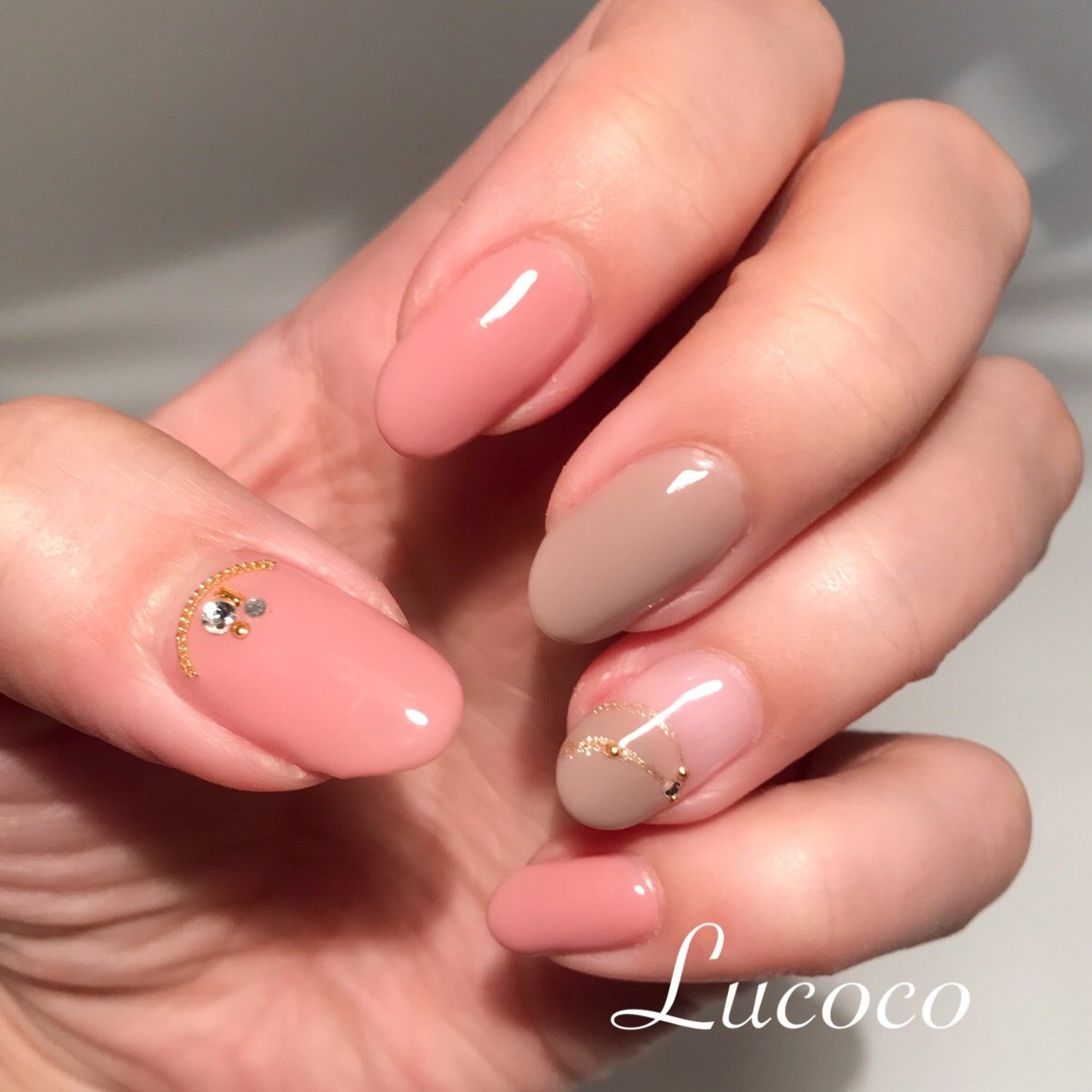 ミディアム ピンク グレージュ セルフネイル Lucocoのネイルデザイン No ネイルブック