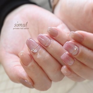 ピンクマグネット♡ 
▪️マグネット 6
▪️irogel K-8
▪️leafgel_premium 189

#新色ヌーディーカラー 
#シアーカラー 
#大人ネイル 
#7月定額デザイン 
#人気デザイン 
#カラーチェンジ 
#マグネットネイル 
#ネイルブック 
#ネット予約 #ハンド #マグネット #ピンク #ジェルネイル #お客様 #simul-シムール- #ネイルブック
