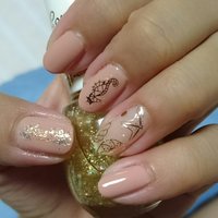 ホログラム オレンジ マニキュアのネイルデザイン ネイルブック