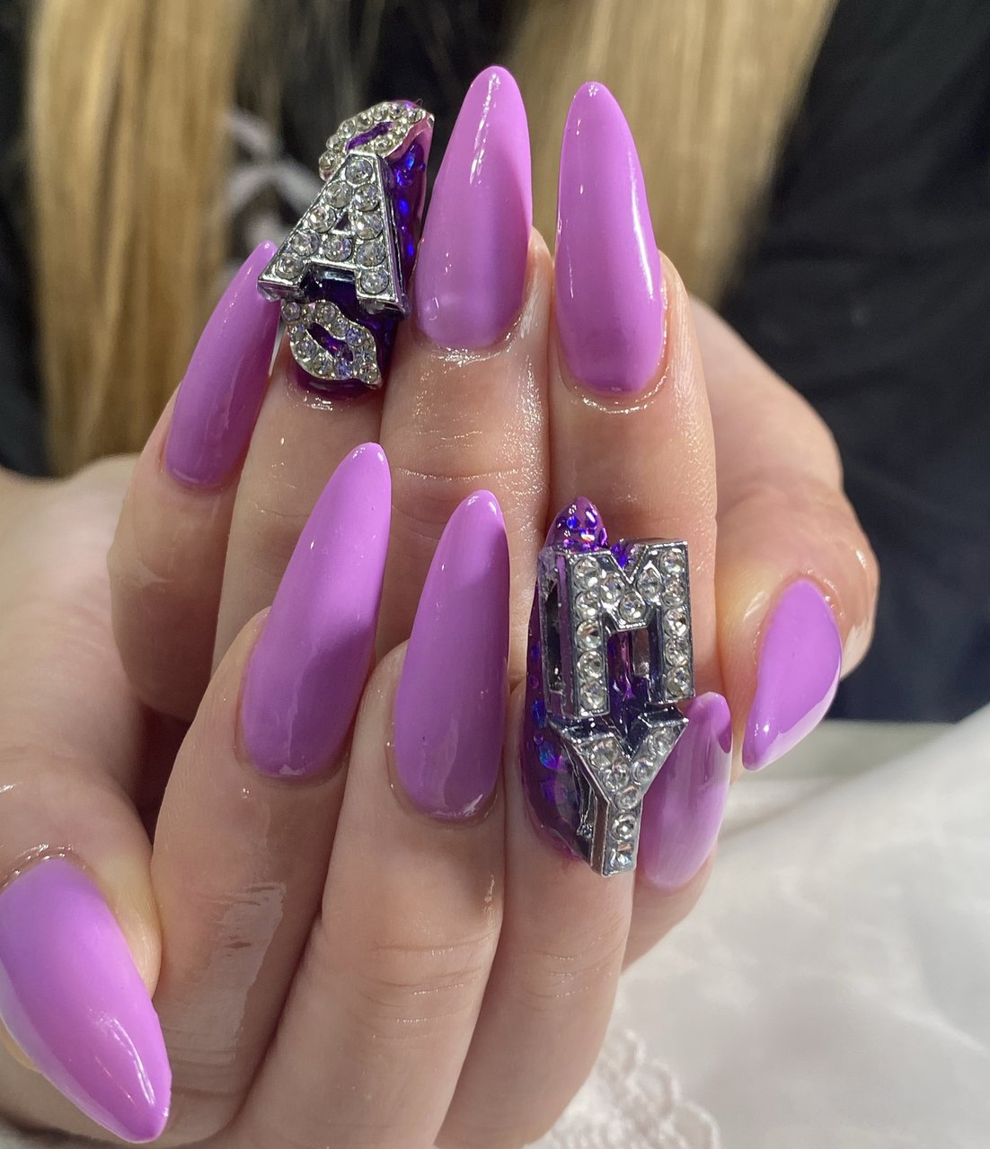 推し活/シンプル/ワンカラー/ワンホン/ロング - ネイルサロンBerryの  