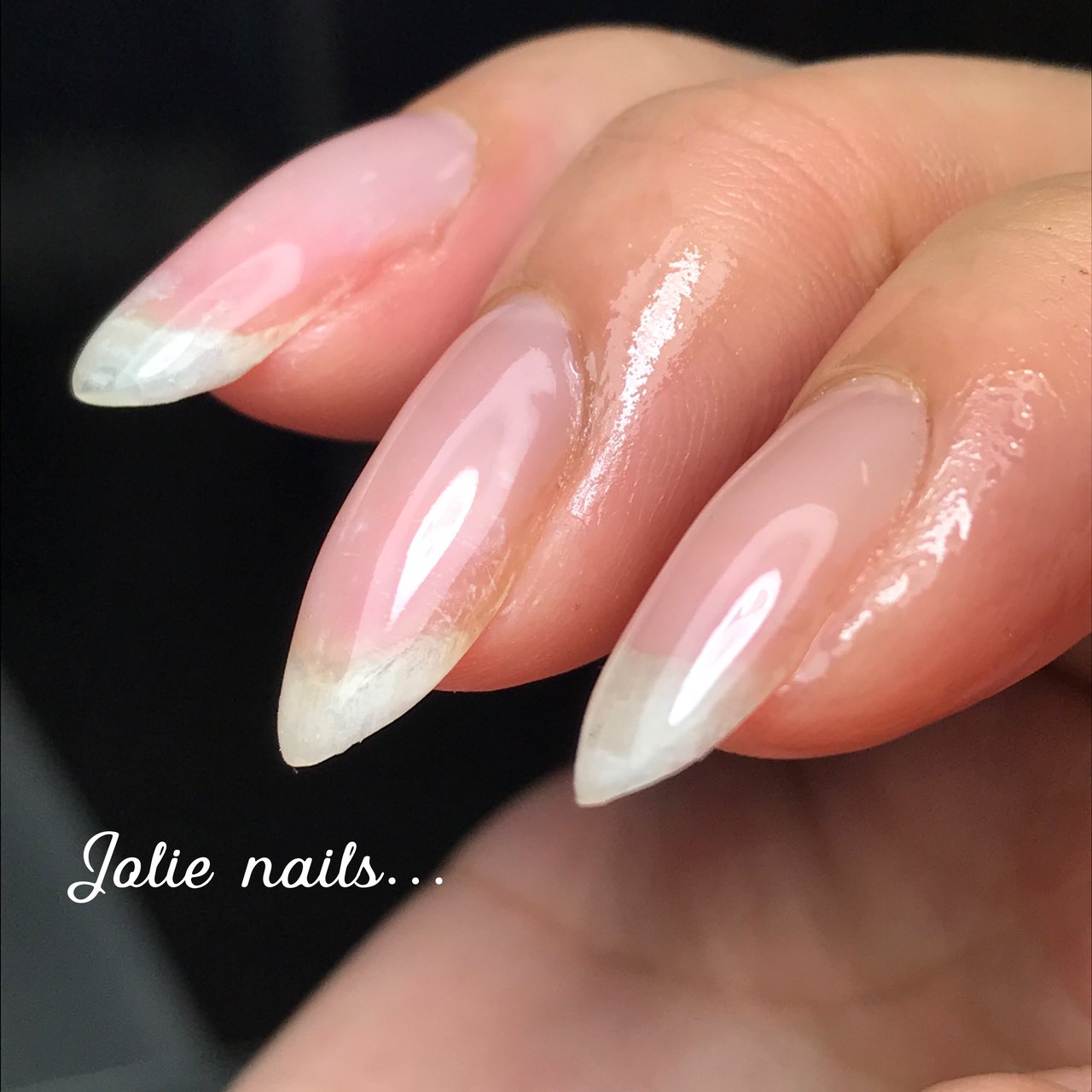 オールシーズン オフィス デート ハンド シンプル Jolie Nails のネイルデザイン No ネイルブック