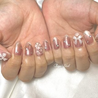 ▫️シンプルデザインコース ⁡
・ご新規様 ¥12,300 (2,000円相当のオイルプレゼント🎁)
⁡
・2回目以降 ¥11,300 (オイルおかわり無料✨)
⁡
当店は自爪育成サロンです❣️
可愛いデザインを楽しみながら縦長の美しいお爪へと導きます💅
⁡
自爪風仕上げなどもございますのでお仕事上ネイルができない方もこっそり育成できます🙆‍♀️
⁡
カウンセリングのみでも大丈夫です🌟
⁡
お気軽にご相談下さい🧸
・
・
・
🤍お爪が薄い、割れやすい方
🤍噛み癖、むしり癖で深爪になっている方
🤍お爪の形が気になる方
🤍お爪がボコボコ生えてくる方
🤍ネイルのもちが悪い方
🤍お爪のピンクの部分を伸ばして綺麗な縦長のお爪にしたい方
🤍お仕事上ネイルができないのでバレずに自爪育成がしたい方
🤍お爪を痛めずにジェルネイルを楽しみたい方
🤍ネイルサロンに行ったことがなくて不安な方
・
・
⁡
Chiyu Nail
⁡
〒604-8226 
京都府京都市中京区西錦小路町２５５
poika四条烏丸 4B
⁡
営業時間
 11:00~21:00
(最終受付19時)
⁡
LINE ID @298vszvj
(検索はアットマークから)
⁡
#ChiyuNail #京都 #烏丸 #京都烏丸 #四条烏丸 #ネイルサロン #ジェルネイルサロン #ジェルネイル #自爪育成 #深爪緩和 #深爪矯正 #バレないネイル #自爪風仕上げ #自爪風カラー #マット仕上げ #血色カラー #ナチュラルネイル #ナチュラルカラー #職場OK #オフィスネイル #シンプルネイル #キラキラ #大人可愛いネイル #癒しネイル #美爪クリエイター #肌なじみカラー
⁡ #手が綺麗に見えるネイル #ハンド #マグネット #ちゅるん #キラキラ #韓国 #ミディアム #オーバル #クリア #ベージュ #ピンク #ジェルネイル #お客様 #Hanae #ネイルブック