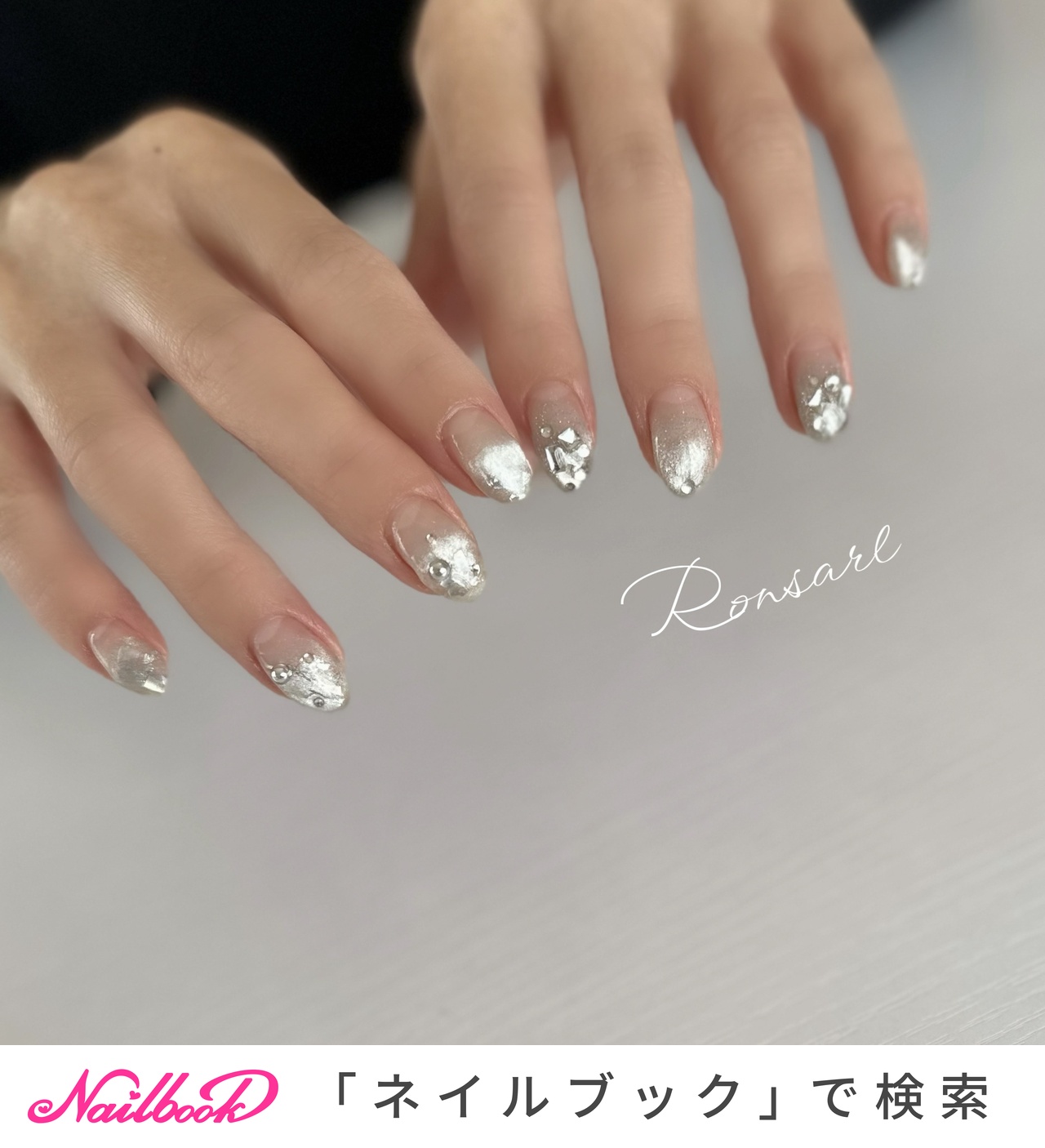 クリア/ストーンネイルのネイルデザイン｜ネイルブック