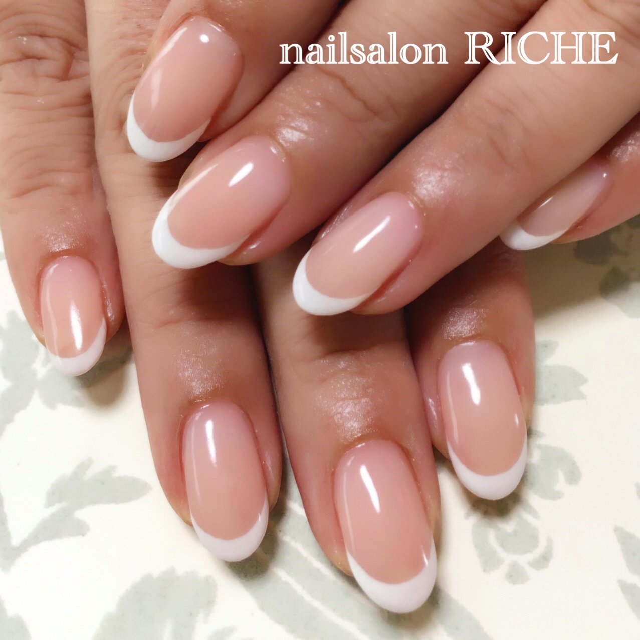 オールシーズン オフィス ハンド シンプル フレンチ Nailsalon Richeのネイルデザイン No ネイルブック