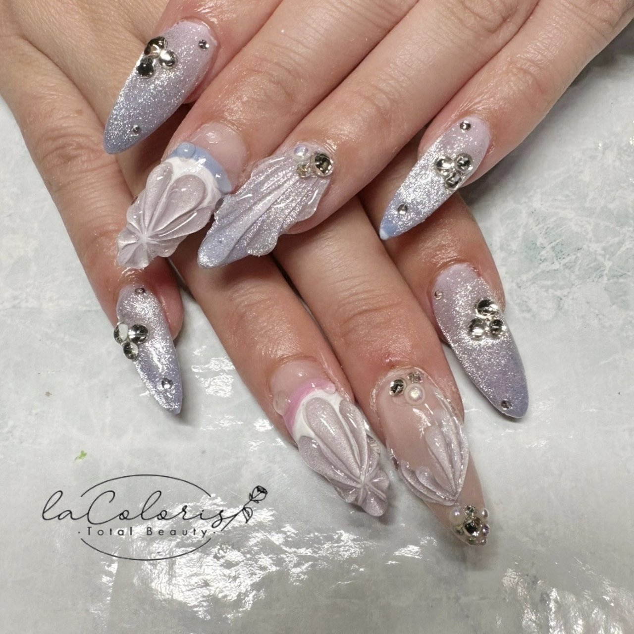 ☆kiki_nail☆ ♡ 姫系ネイル💕 予約 *⑅୨୧┈┈┈┈┈┈┈┈ ୨୧⑅* 担当