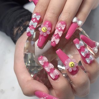 【カラー変更OK】ネイルチップ　オーダー　フリルネイル　バレエコア　ワンホン カラー変更OK】ネイルチップ オーダー フリルネイル バレエコア